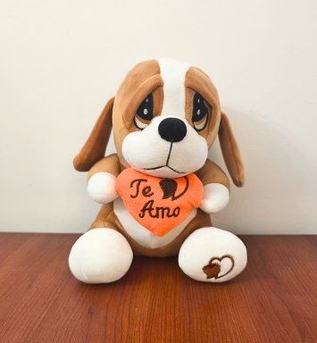 Perrito con corazón y frase “Te Amo”